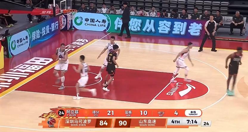 感觉今天深圳队的连胜纪录有可能要终结呀~~深圳男篮vs山东男篮