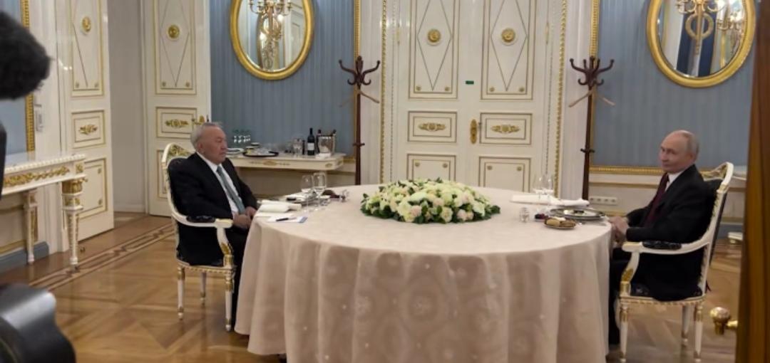 克里姆林宫：普京会见了哈萨克斯坦首任总统努尔苏丹·纳扎尔巴耶夫。