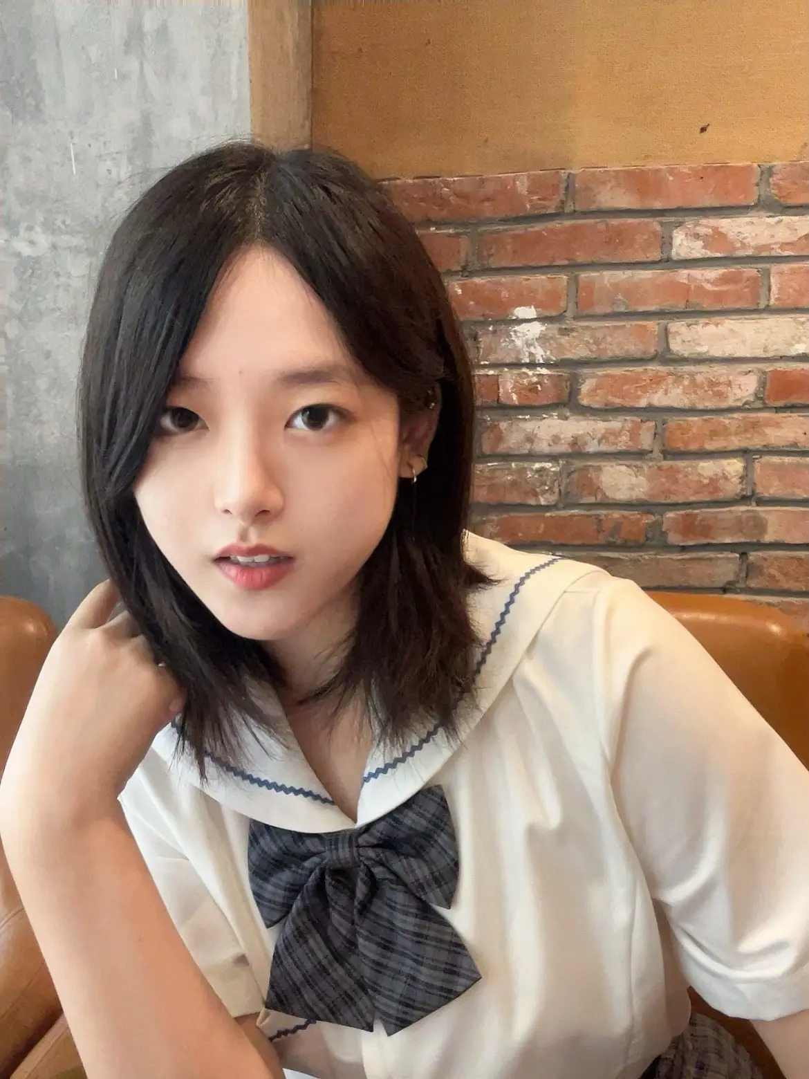 夏天在原地而我已远去。