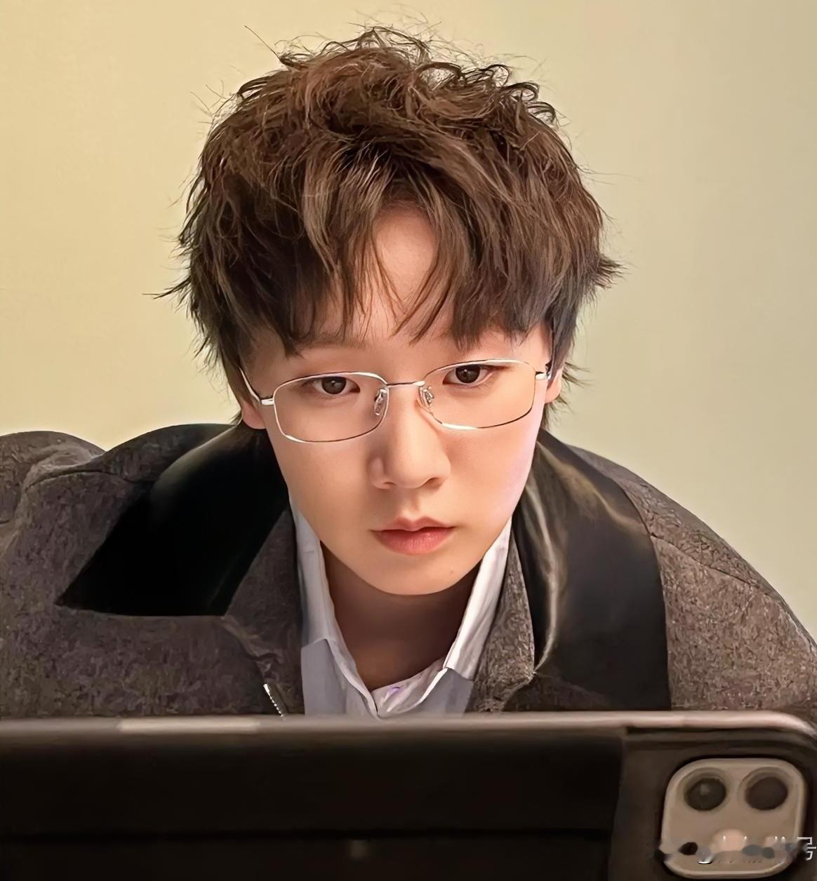 王曼昱今天（1月8日）出场，19：35迎接大藤沙月的挑战。咱看看一号种子的状态如