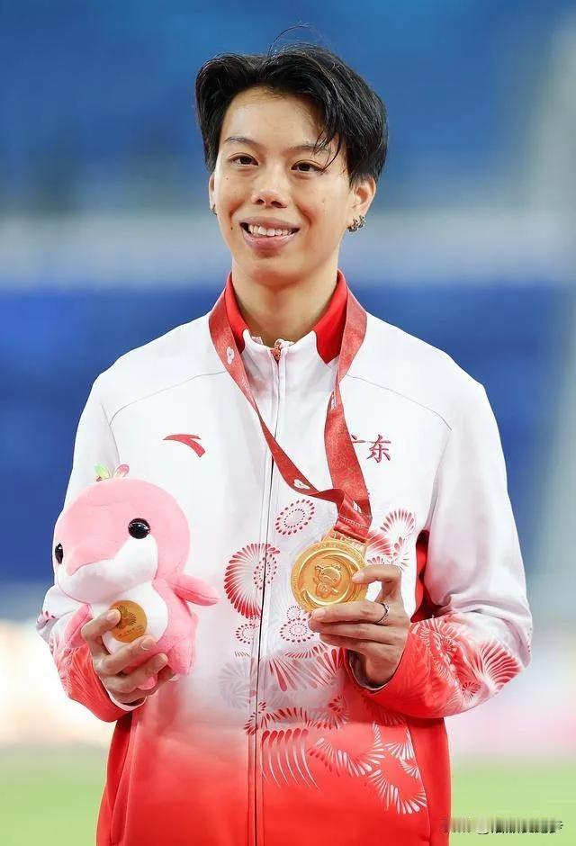 刘景扬全运会的表现可圈可点，成功的路上都是为目标而来。

执着的追求，忘我的努力