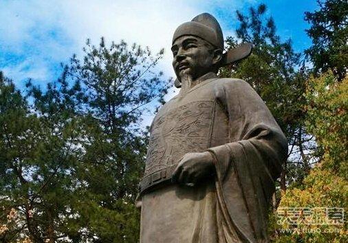 “明朝最‘反卷’清官况钟：苏州知府干了十三年，不修府衙、不建生祠、不搞政绩工程，