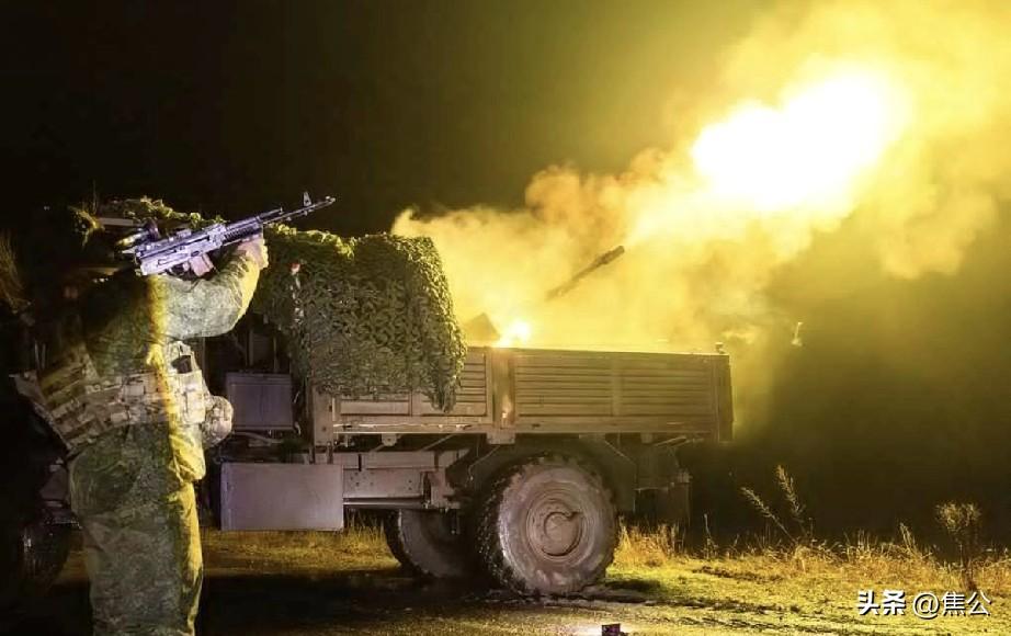 俄军解放顿涅茨克的戈卢博夫卡居民点
 
3月9日， 塔斯社消息，俄罗斯国防部通报