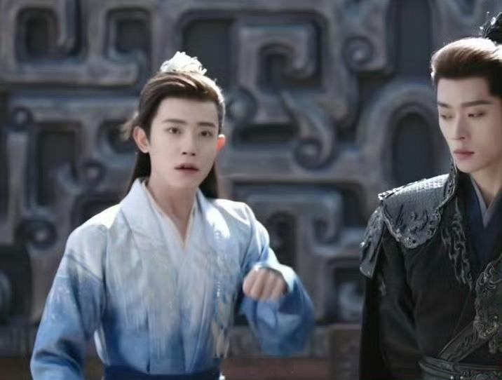 李明德换脸后…这不还是李明德吗[裂开] ​​​