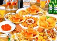 名贵食材、精致布置，能为婚宴烘托出浪漫难忘的氛围。
办一场气派十足的婚礼，是不少