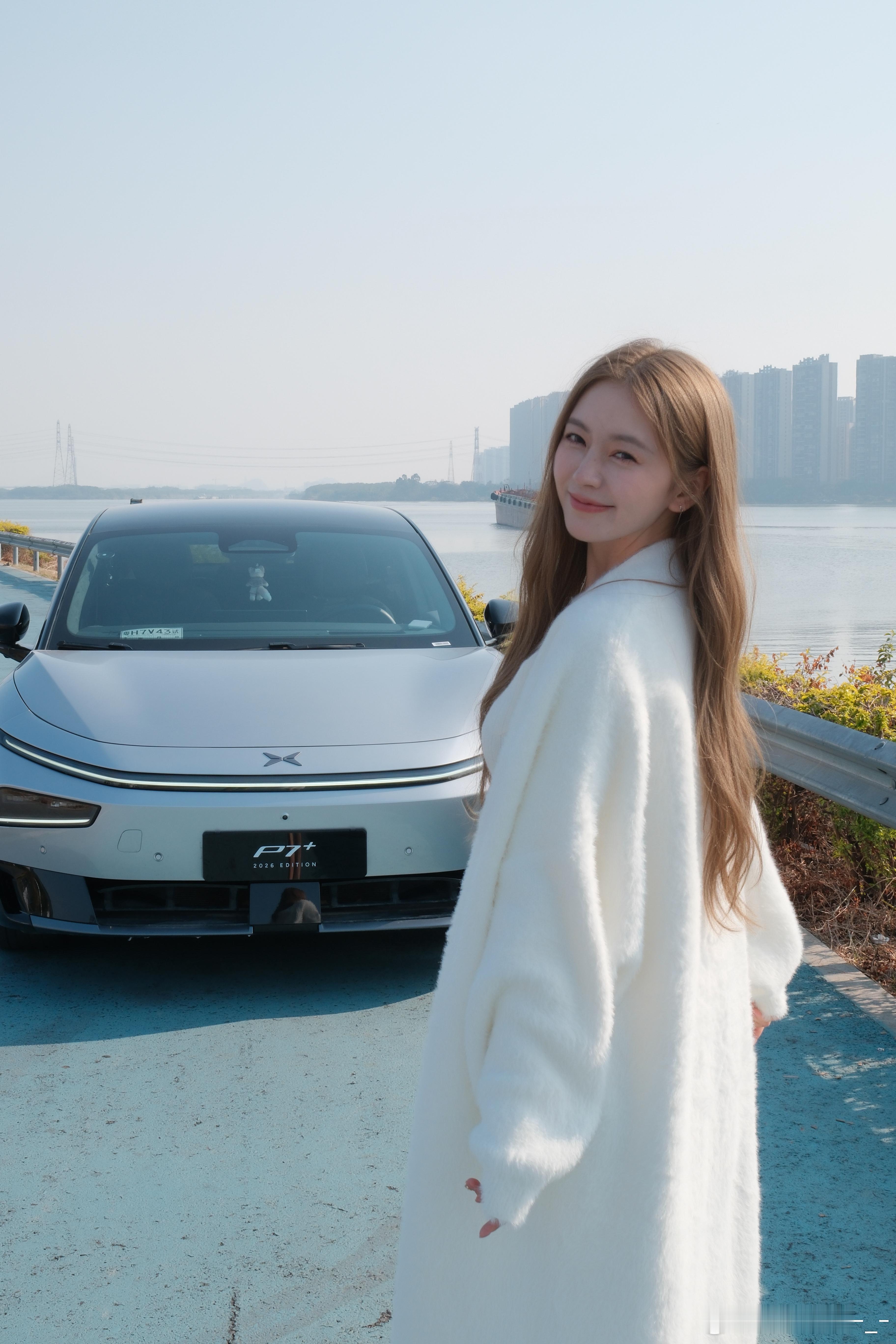 暖洋洋的一天欧尼茜茜小鹏p7+ 广州