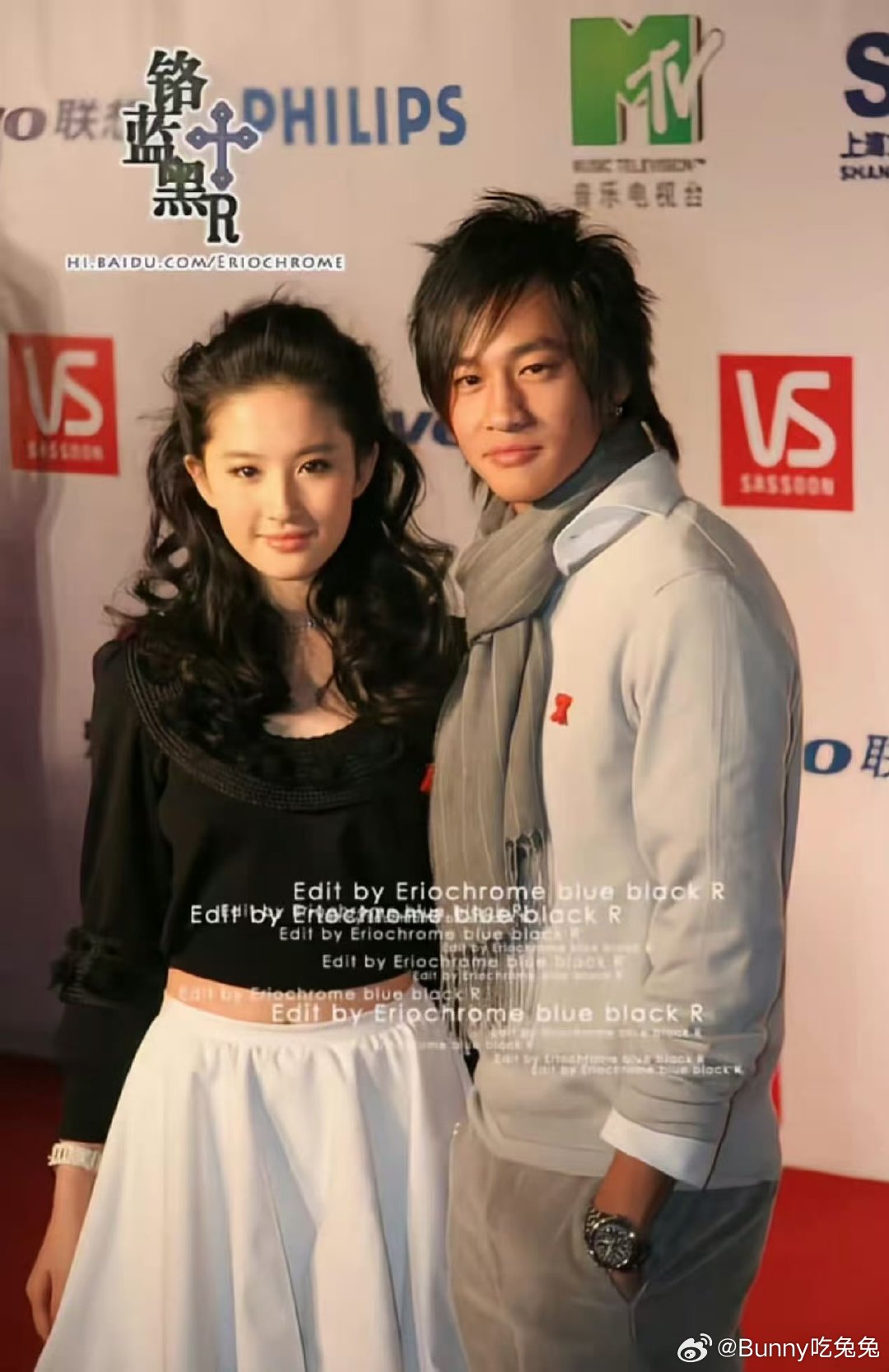 何润东刘亦菲同框旧照 谁懂啊！考古到何润东刘亦菲青涩同框，一个是仙气虞姬，一个是