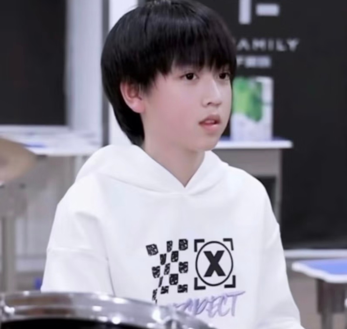 圆头圆脑圆嘴角 记住我叫张桂圆 