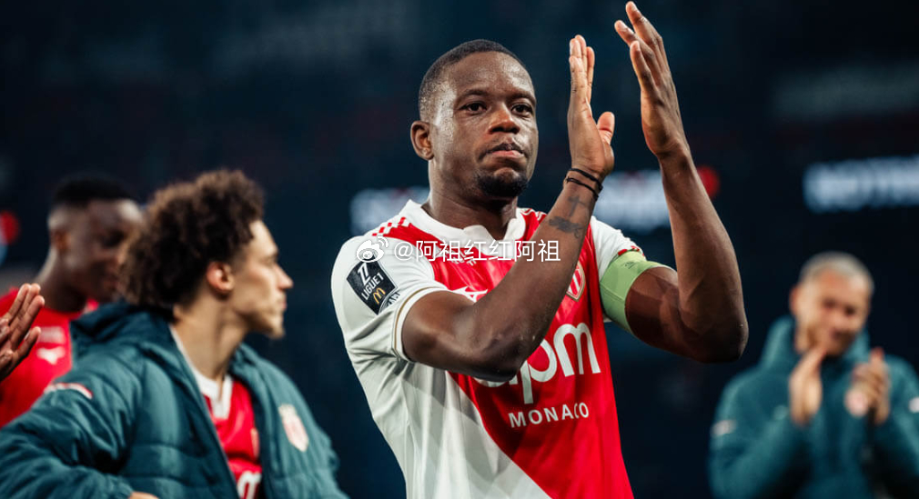 法甲联赛第25轮，摩纳哥在客场3-1战胜巴黎。赛后，摩纳哥球员扎卡里亚在混采区接