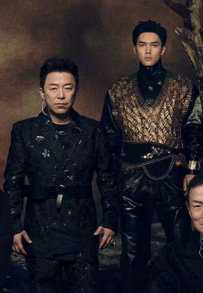 黄渤封神2大片钓系男神 黄渤这影帝演技，封神里演姜子牙简直游刃有余！每一个场景都