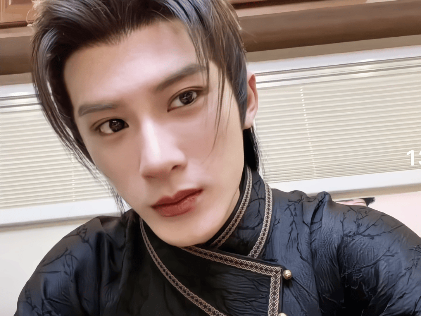 却山哥哥的眼睛好温柔🥺