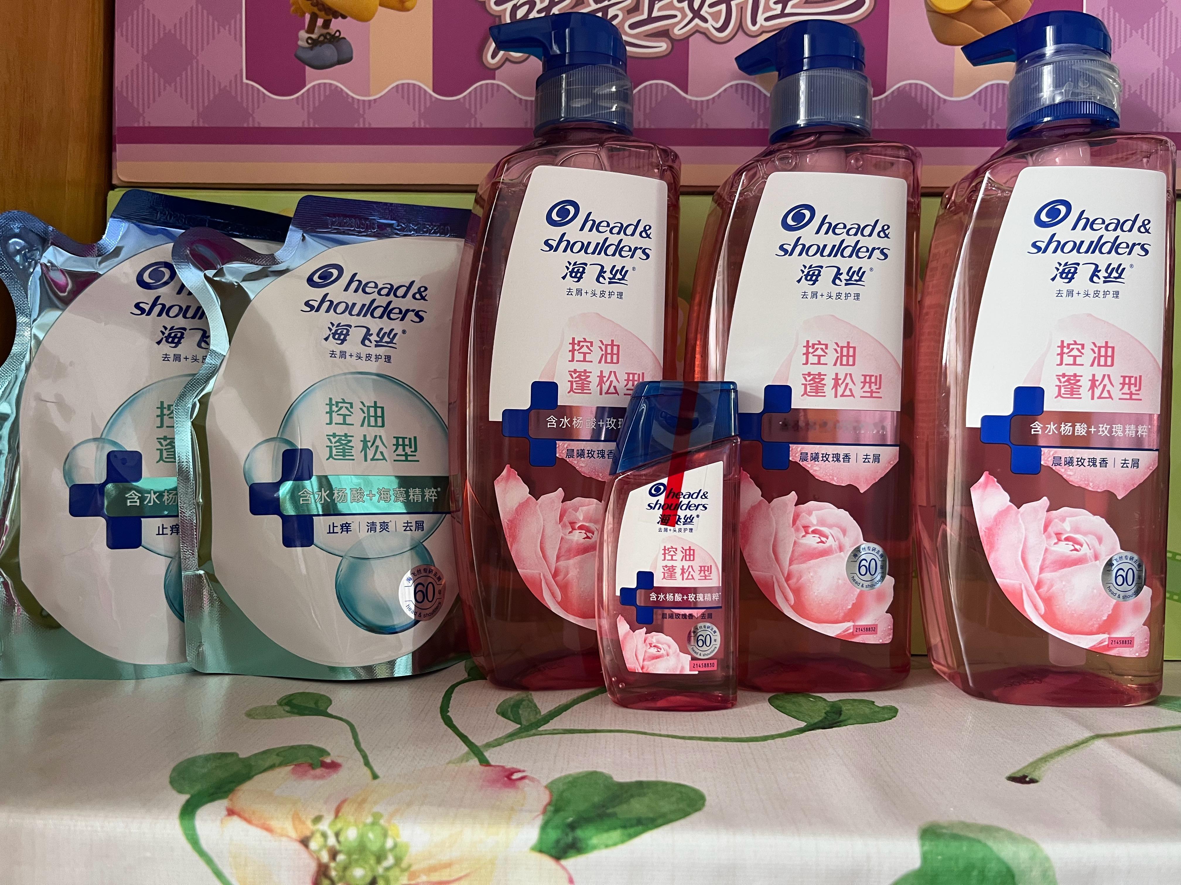摩登兄弟  海飞丝蓬松香氛（玫瑰香）今天收到了，今晚就用起来，周边更是喜欢「宁的
