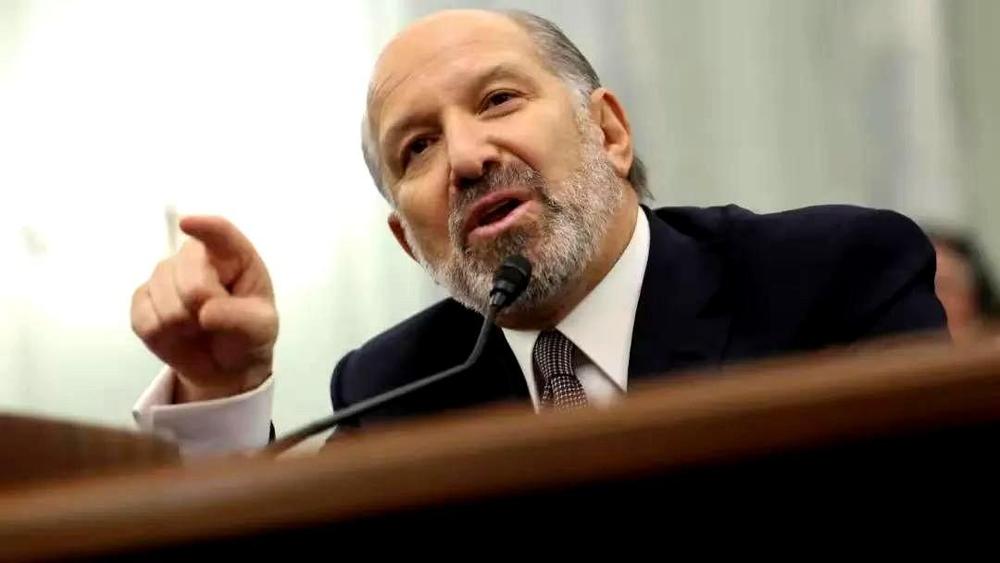 这一巴掌打得真响！美国刚抡起半导体关税大棒，中国车间里的国产设备就甩出硬核数据—