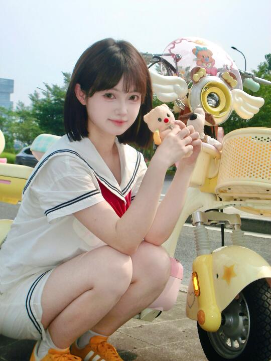 青春的尽头，从来都不是十八岁