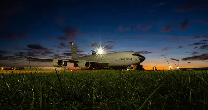 美空军KC-135至少两架在厂大修 装备司令部缺员约8200人