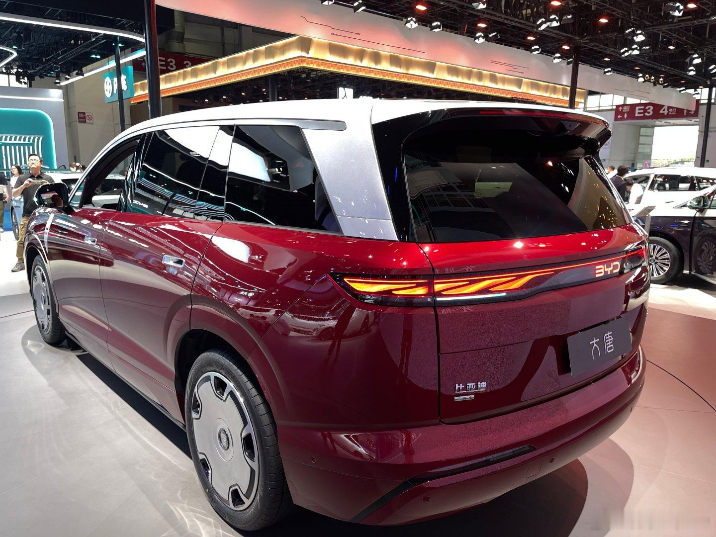 快结束了，看下压轴的比亚迪大唐，真的大 