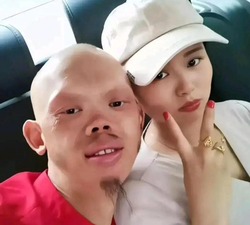 我发现一个现象：就是越丑的男人，情商往往就越高。

而越丑的女人正好相反，她们心