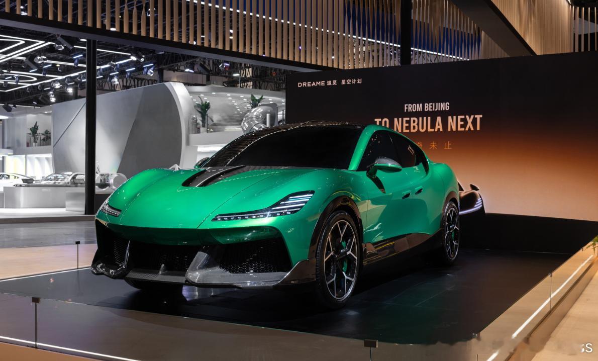 北京车展汇聚众多新车，追觅的Nebula NEXT 01绝对是不容错过的一款。其