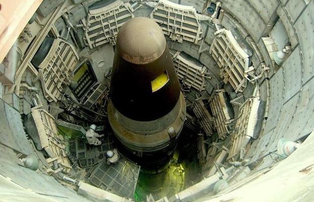 【美国将暂停向俄罗斯提供关于美核武器库存的关键信息】当地时间6月1日，美国政府称
