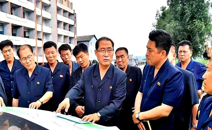 65年的老交情了，这次对面来的人，手里可没拿鲜花，是直接拎着计算器进门的！
以前