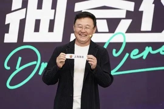 名记批孙继海：青训不该挣钱！生是你人死是你鬼？农奴社会早消失近日，孙继海的嗨球少