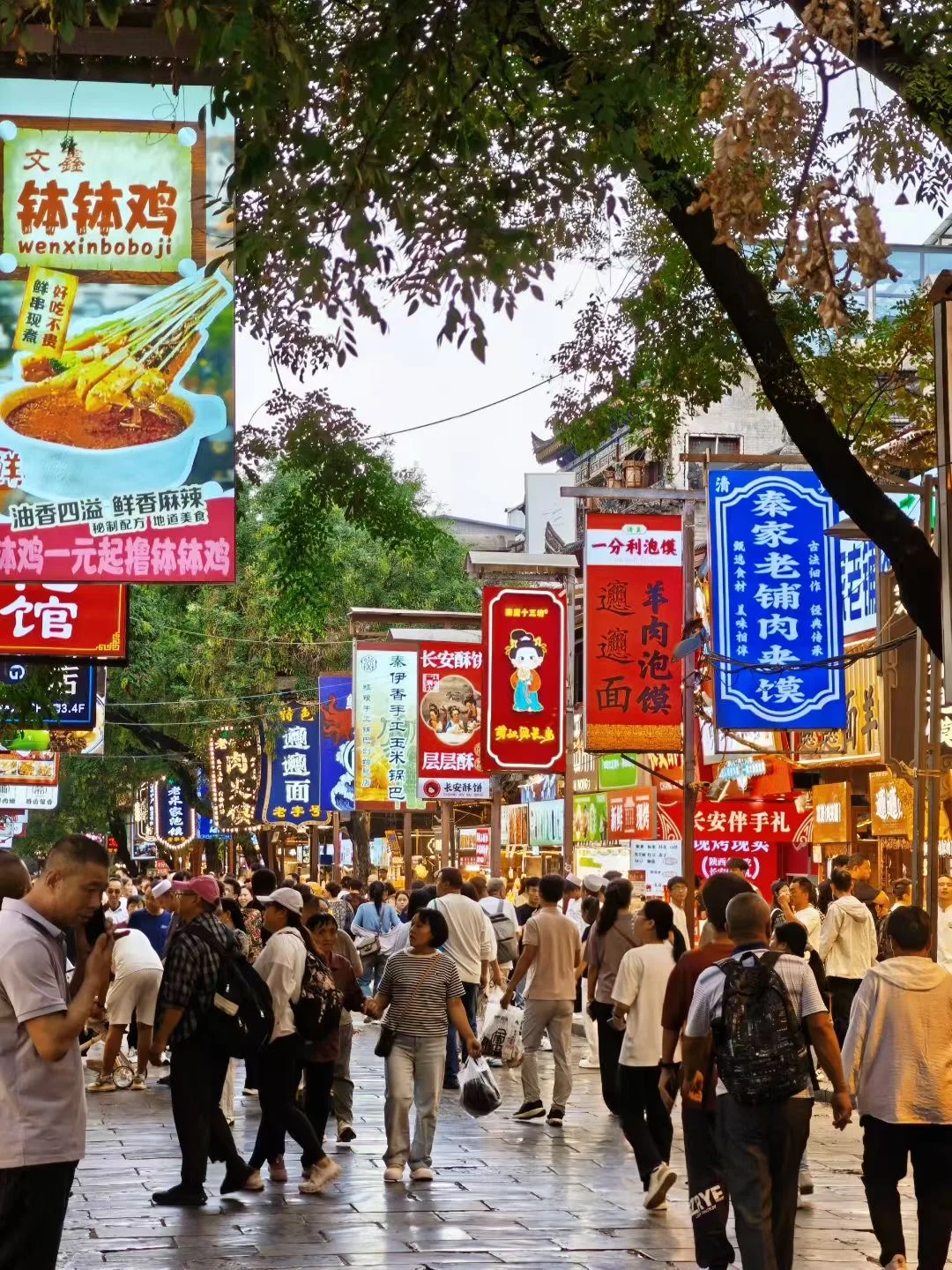 锦里，成都的灵魂市井