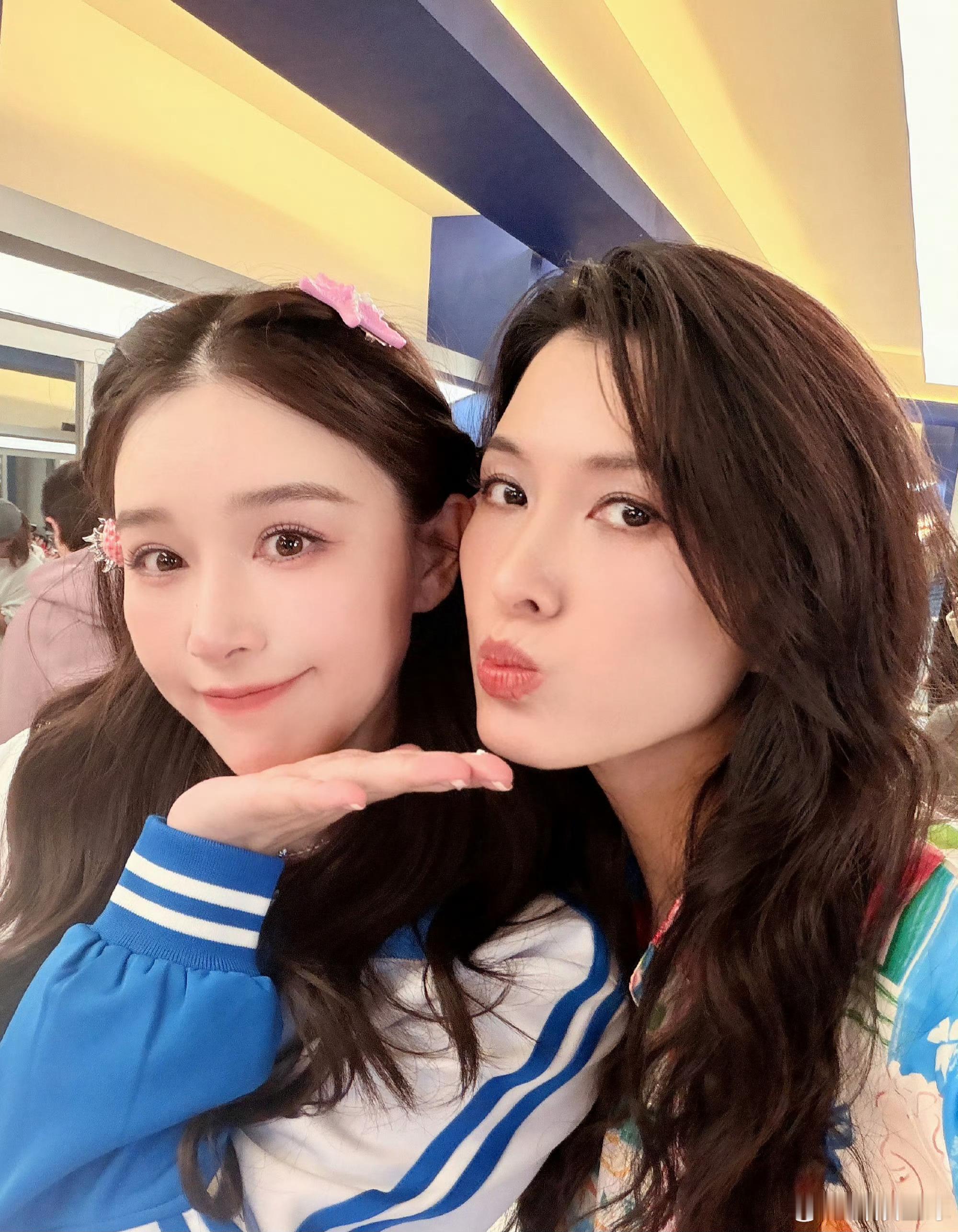 被姐姐们的友谊甜到了！洁儿买蛋糕为清子庆生，祝清子生日快乐，舞台闪闪发光。徐洁儿