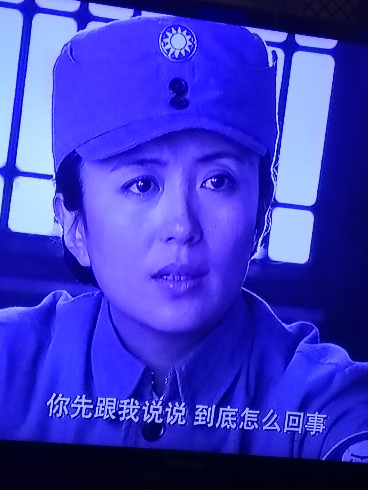 湖北电视台又玩出新花样了。
这两天看湖北电视台播放电视剧《小鬼子走着瞧》，本来一