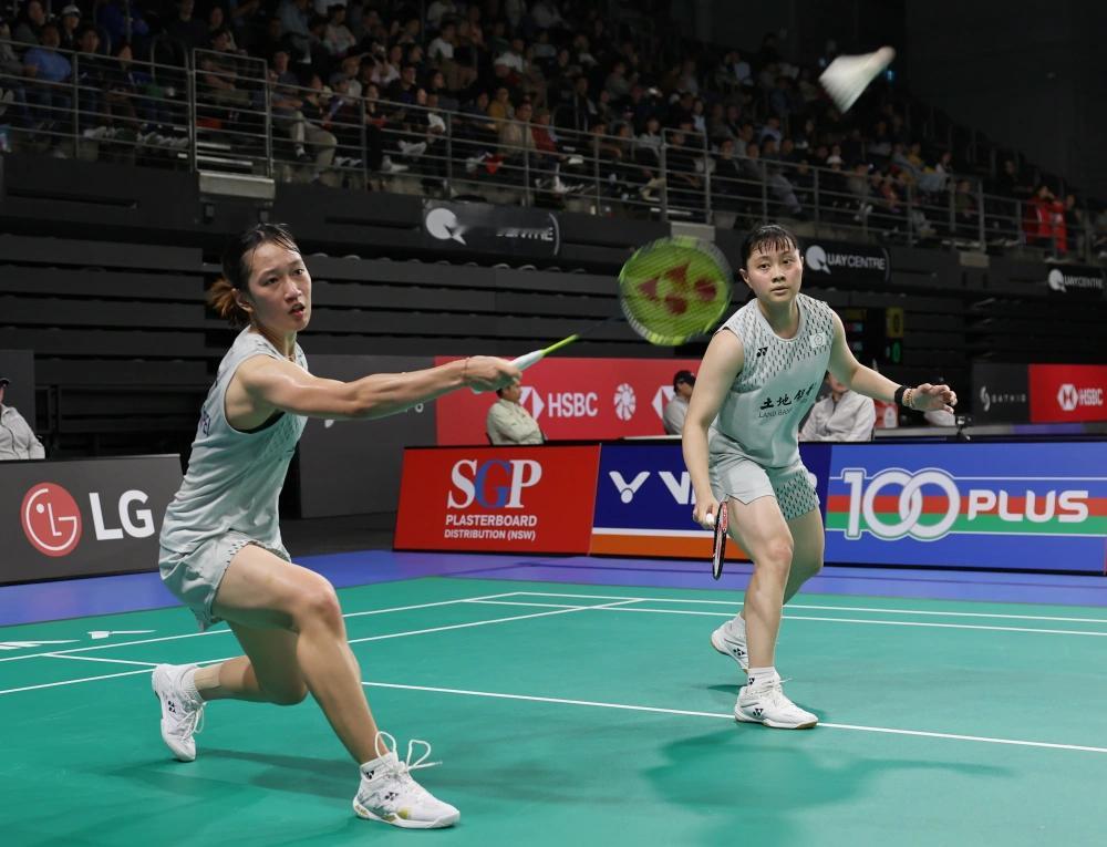 许尹鏸/林芝昀 21-16、20-22、24-22 🇯🇵中出堇/高桥美优20