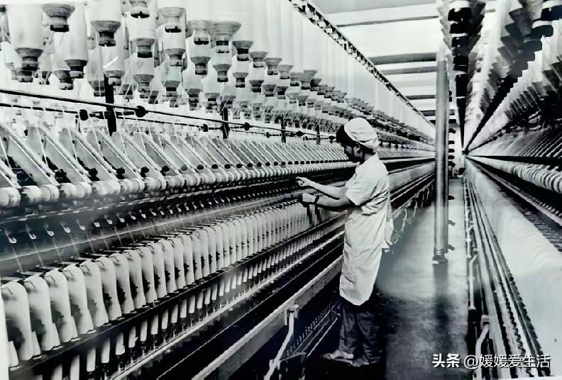 上联:上上下下上下一致，诚邀下联坎坎坷坷坎坷不同！