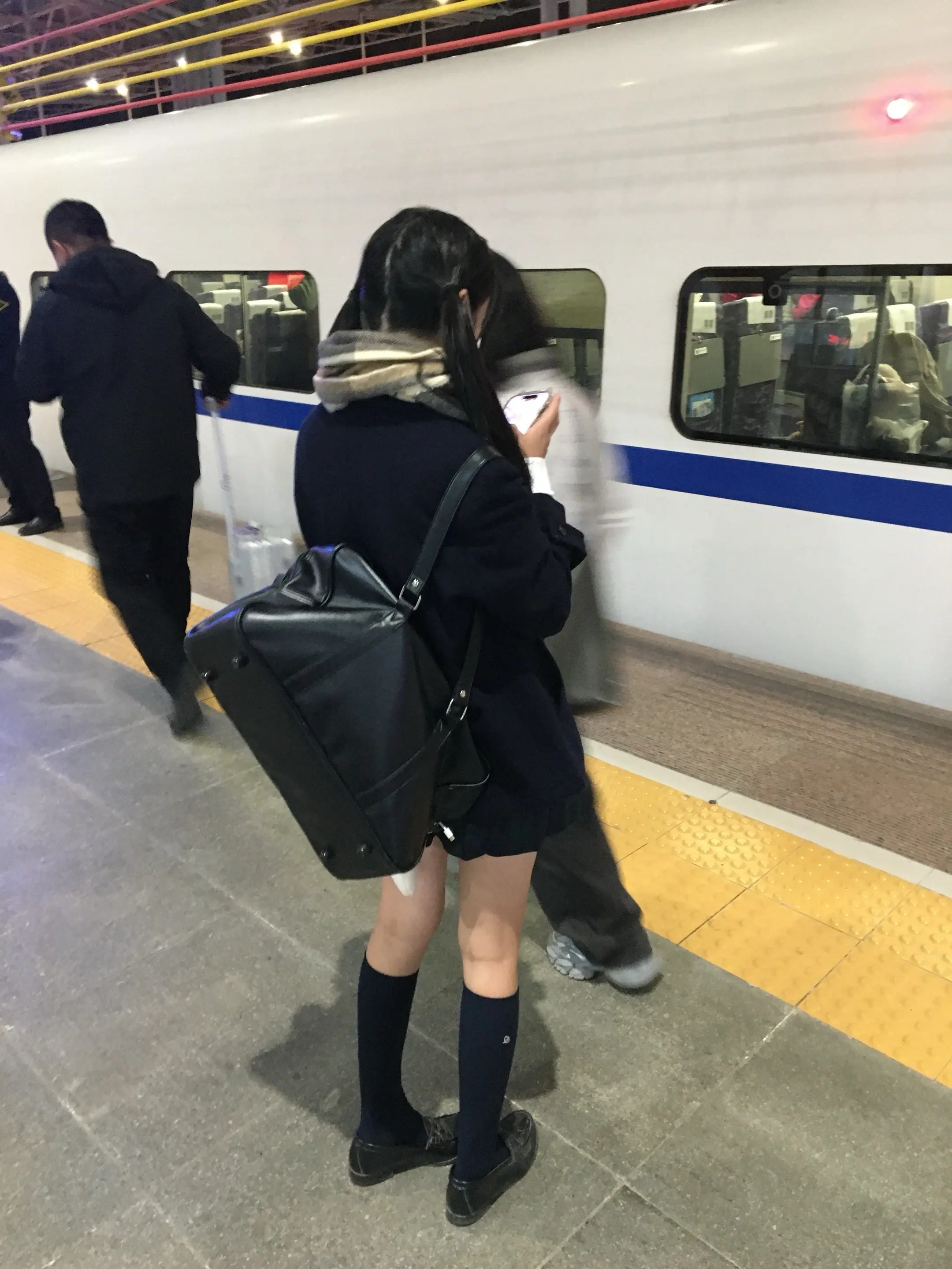 忧郁樱花妹伪装中…
