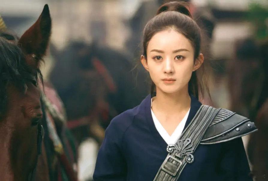 赵丽颖，好牛！近日，有网友又提到《楚乔传》，虽然已过去多日，但这部剧依然有长尾效