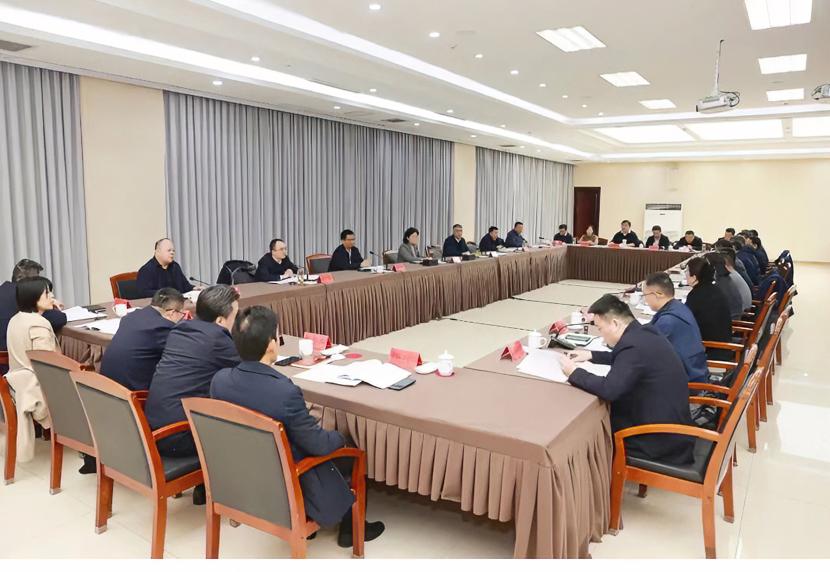 2月4日，铜山区召开重点企业座谈会，听取企业家们真知灼见，了解企业的具体需求以及