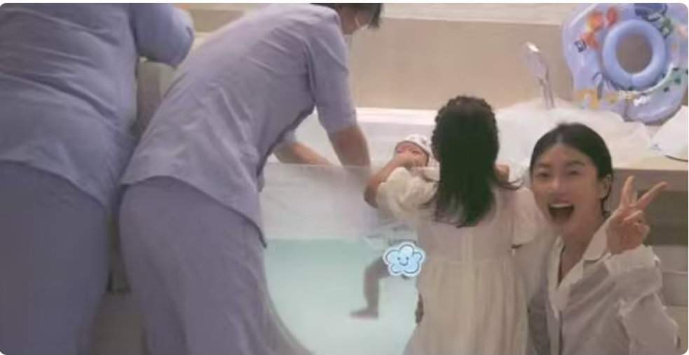 程晓玥晒月子照，一餐五菜一汤，俩人照顾儿子，老公帅气又体贴 