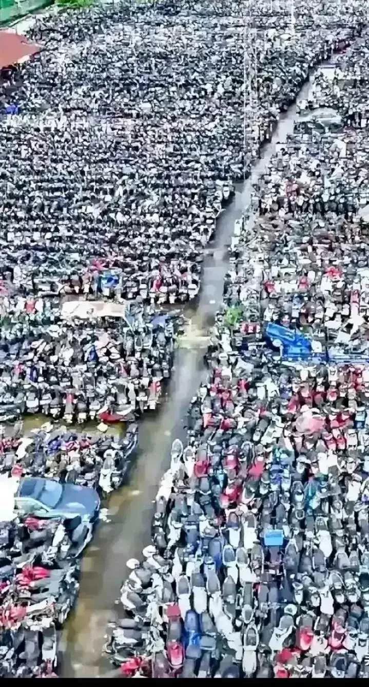 凭什么没收电动车？打着为你安全的名义就可以随便查扣电动自行车了吗？不允许电动车上