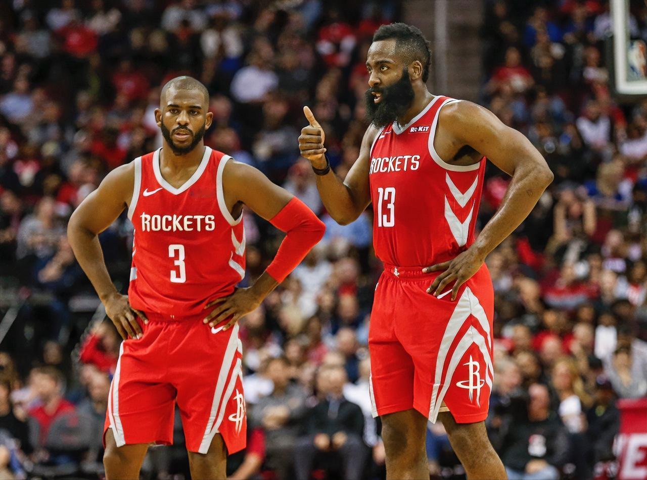 保罗：老登，火箭媒体说当年季后赛你要是有亚历山大的哨子，估计这会有两个冠军了？