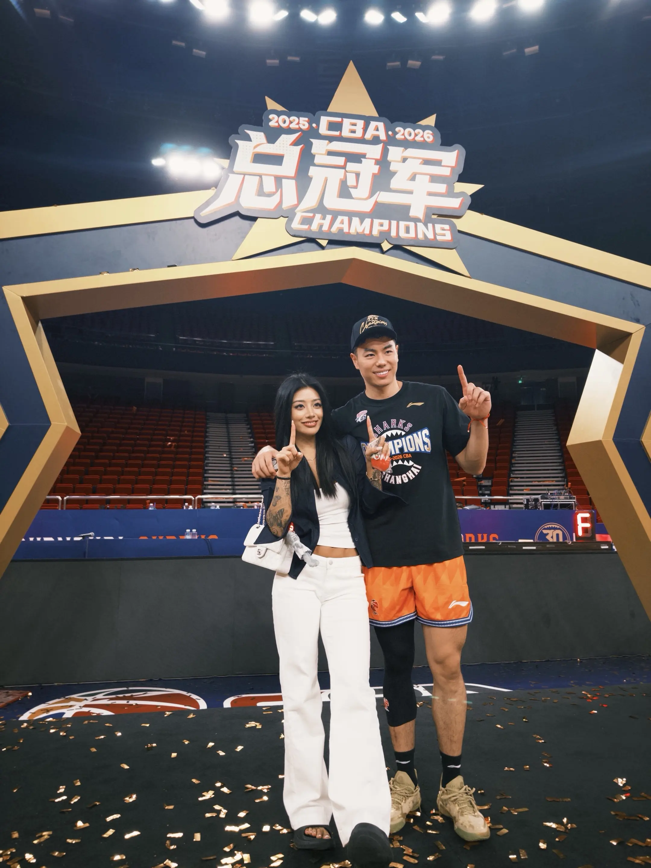 We R Family🦈🏆❤️ 是你的第一个总冠军 Tr 也是大家...