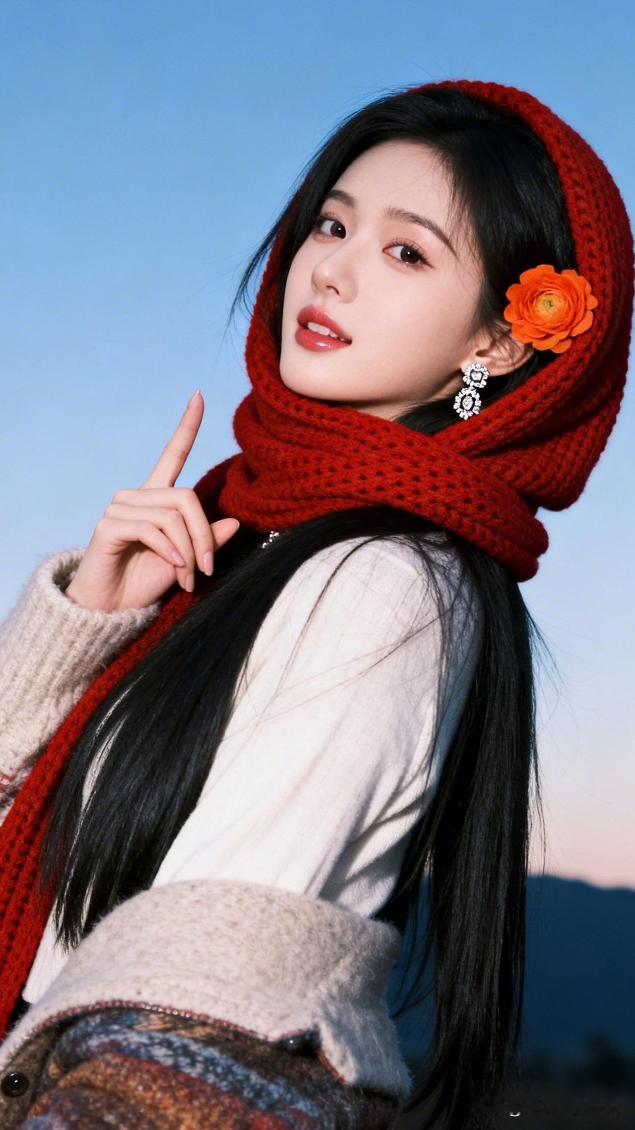 冬日暖阳下的甜美少女，红色围巾与耳环相得益彰，尽显温柔与俏皮。