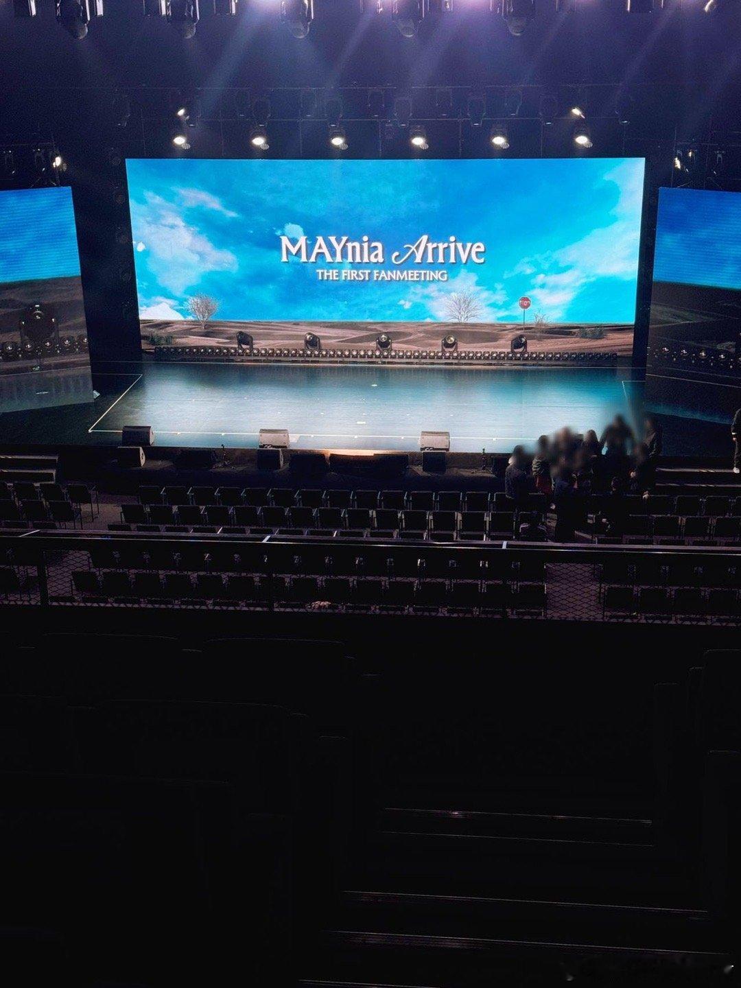 从出道曲到最新作品，节目单像是一条时间线，记录着A2O_MAY的成长历程。老粉丝