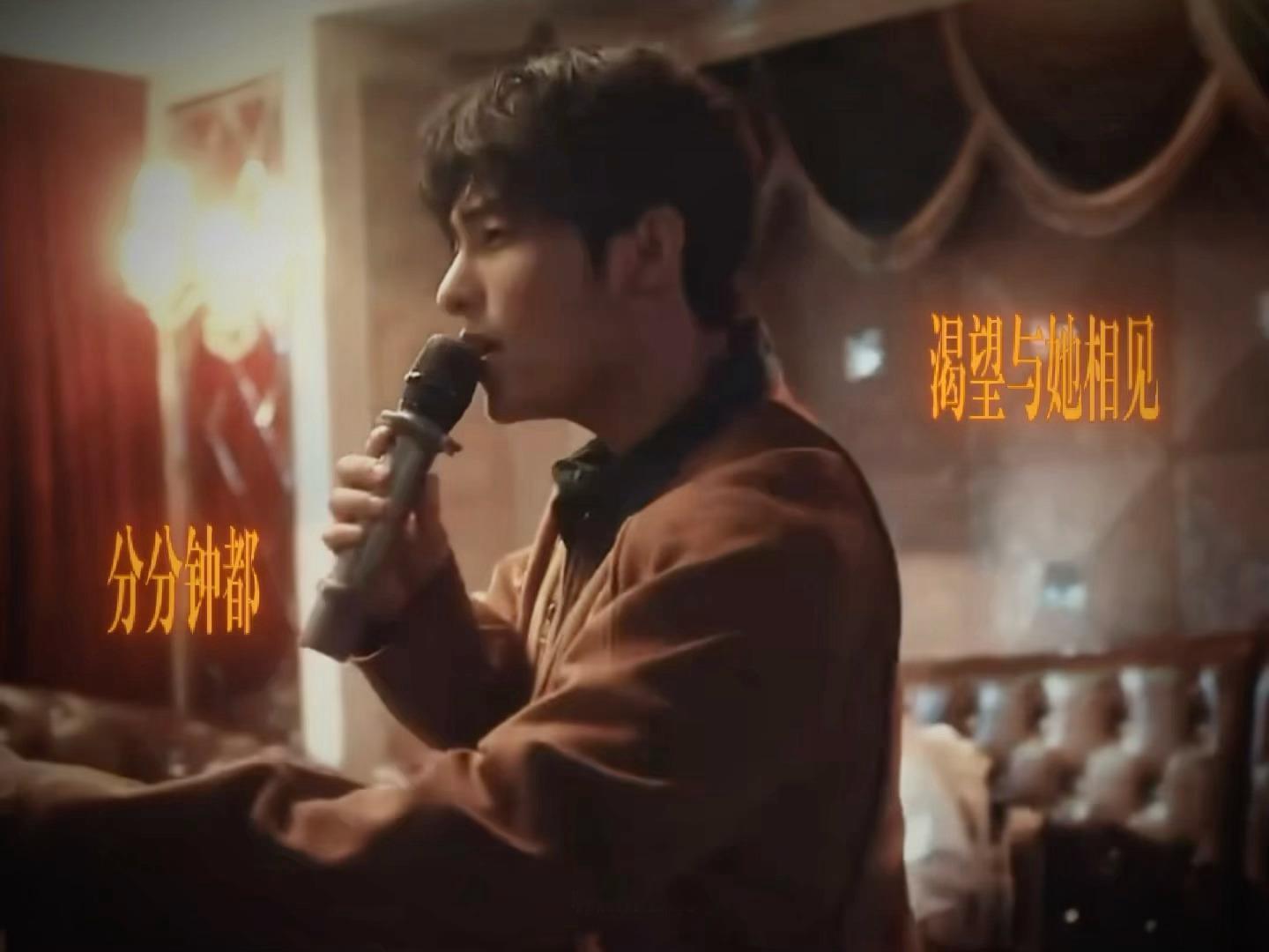 预感小朝朝在演唱会上会像61哥一样表演这首《初恋》呀 