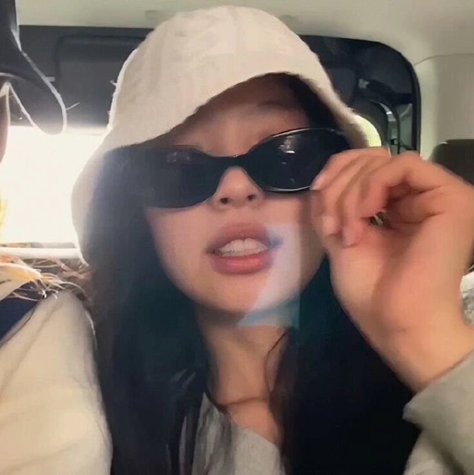 Jennie 很美 