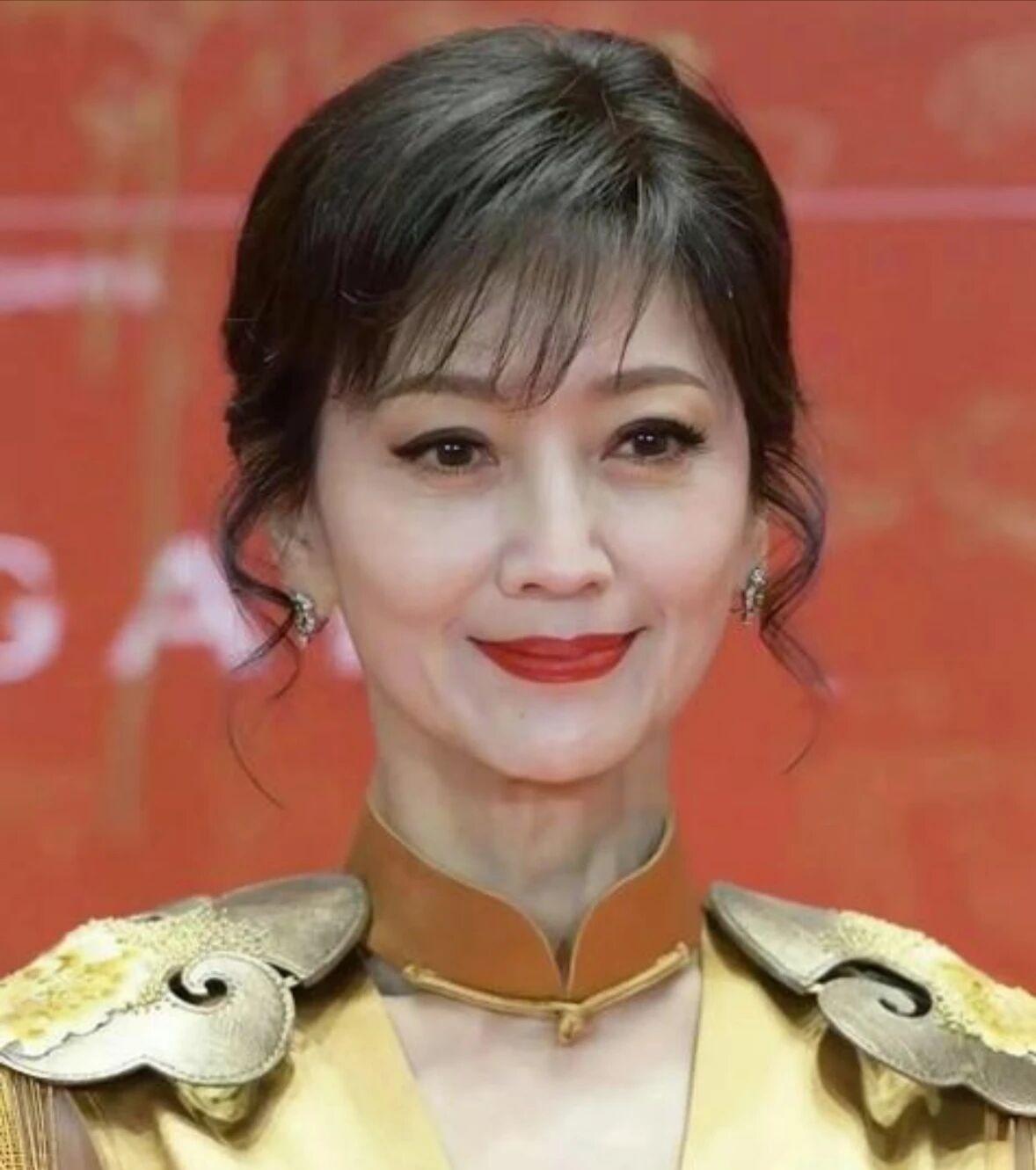 怎么感觉72岁的赵雅芝比年轻时更好看呢？