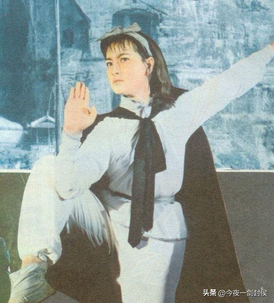 刘晓庆是不是演《武则天》上的头？
剧里她有一堆男宠，号称三千面首，知名的有：薛怀