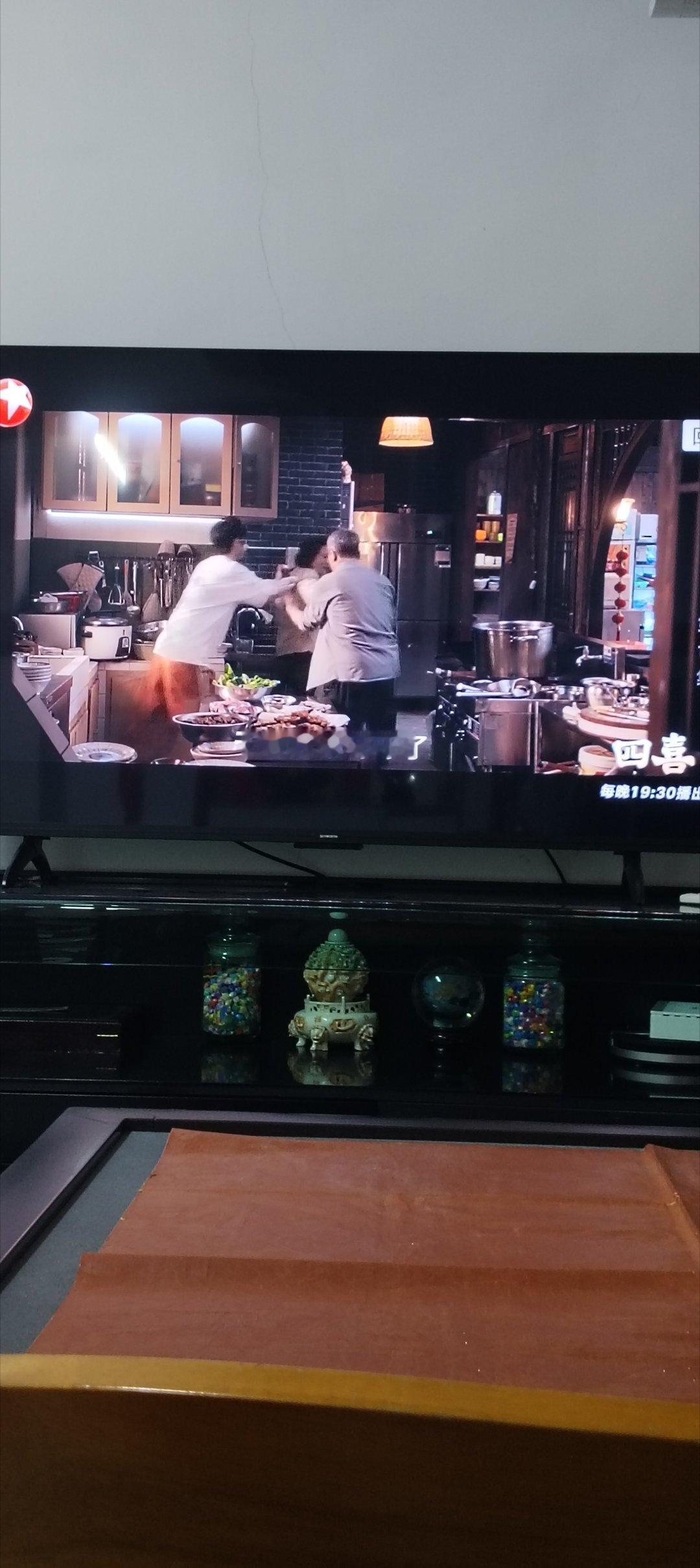 2025年12月5号看东方卫视电视剧：“四喜”第十三集：“中图”剧照四喜电视剧四