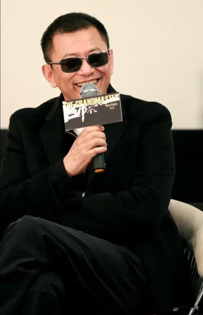 之前古二没有跟那帮人撕破脸，仅仅是为了维护作品而已，毕竟故事剧情和背景人物他都花