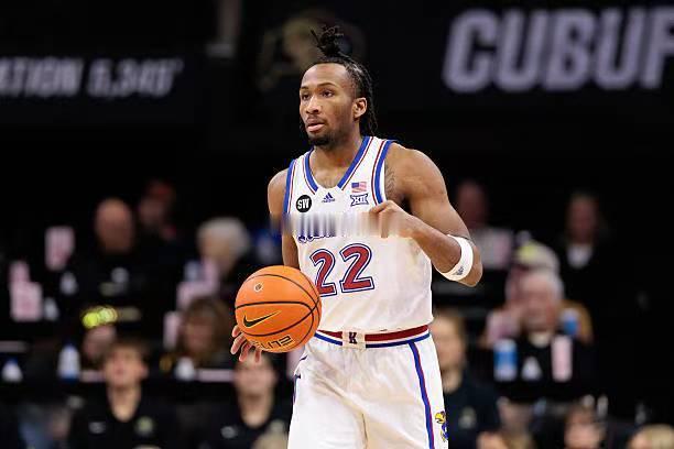 今年NBA选秀大会中状元签的有力竞争者达林-皮特森（Darryn Peterso