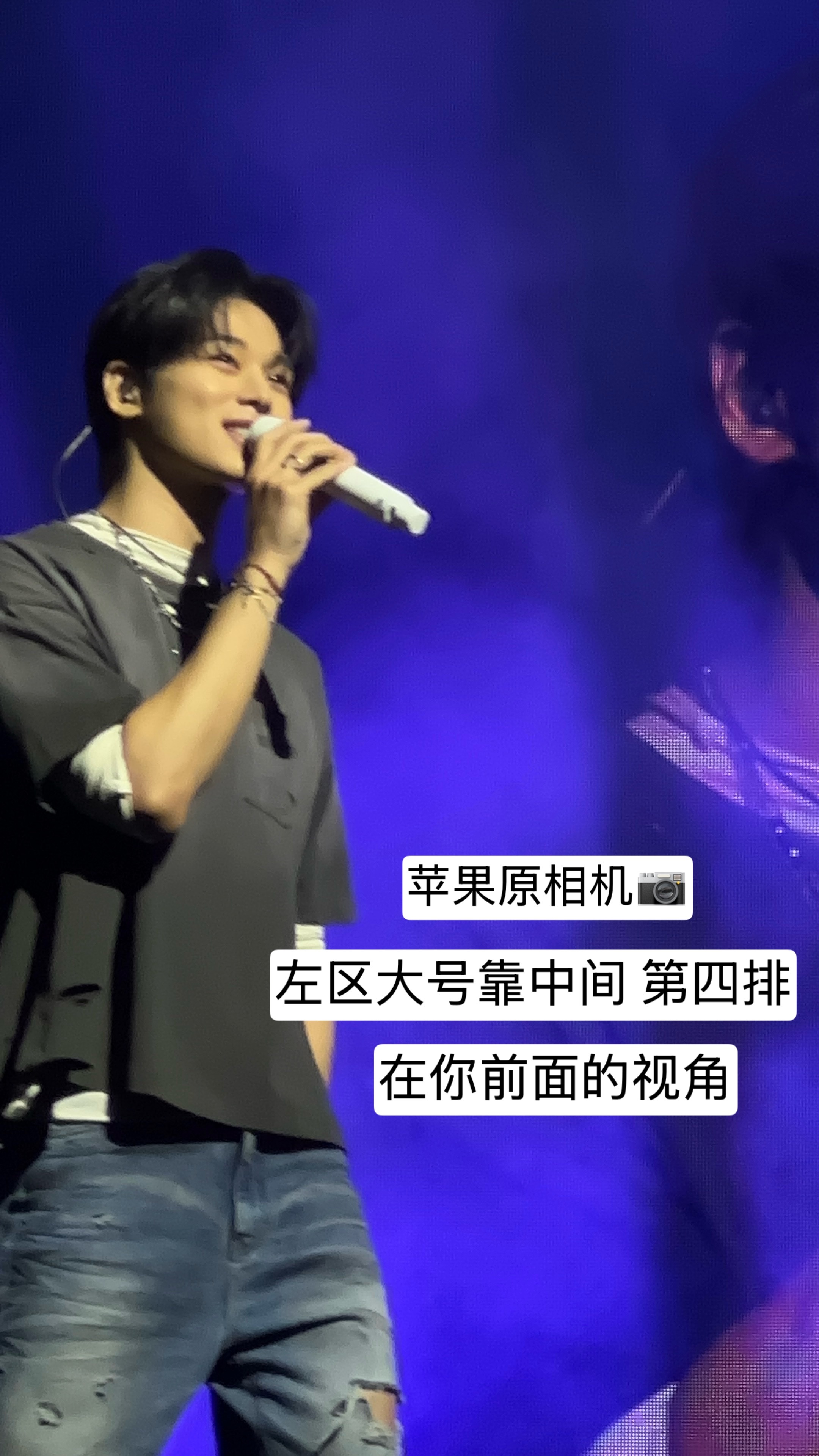 朋友让我写FM心得攻略 是这样么（？场馆在进大门埋头往前走方向 看见最里面那座右
