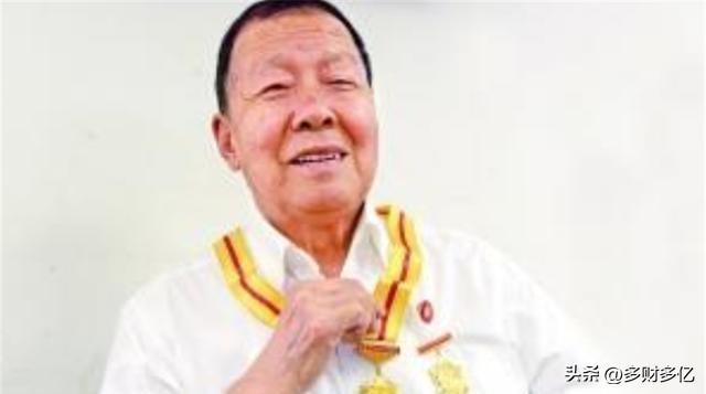一通意外电话，卫士直接愣住，话筒那头传来主席朴实的问话
 
1951年张木奇突然