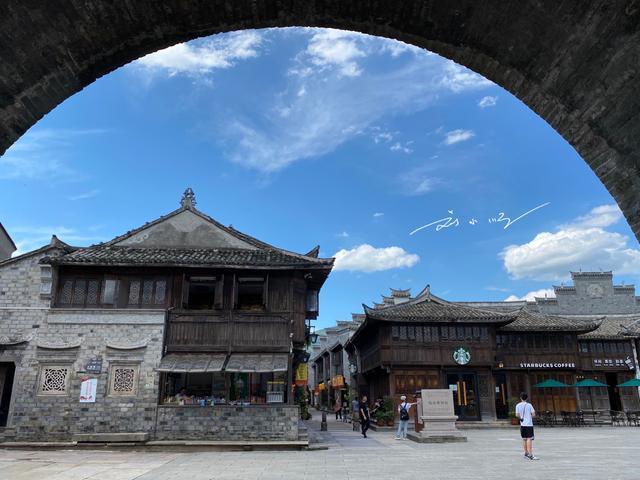 浙江临海“第一古街”，是千年古城的缩影，却二十多年前才有名字？

临海古城，位于