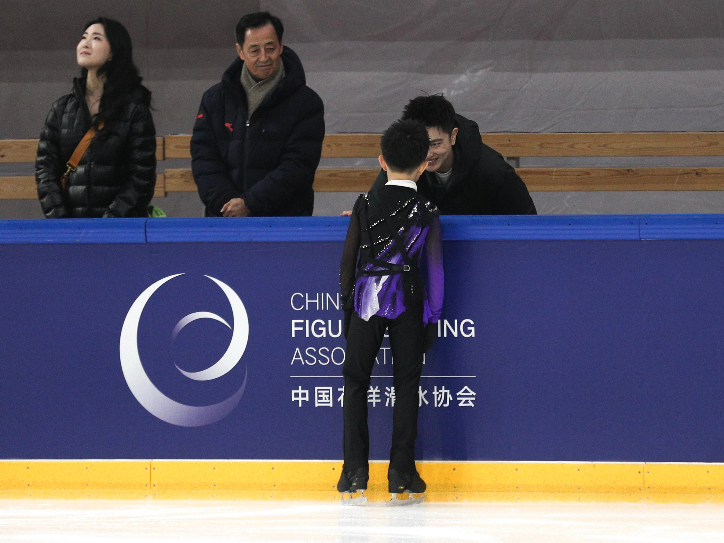 倪艺杨2025/2026赛季全国花样滑冰冠军赛 小孩哥最终获得男单项目第七名，场